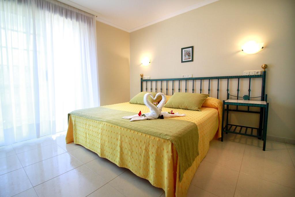 Casa Mariano Hotell A Revolta Exteriör bild